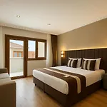 The Peraport 3*