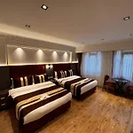 Hotel The Peraport