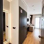 Hotel The Peraport